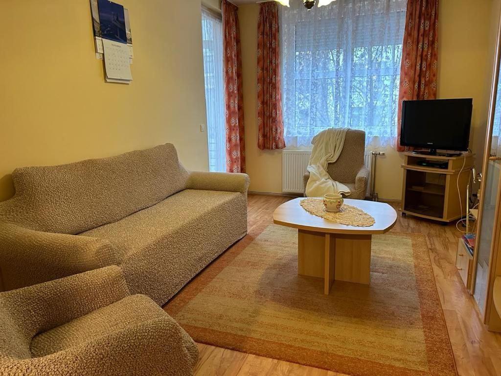 Rehab Apartment Hévíz Esterno foto